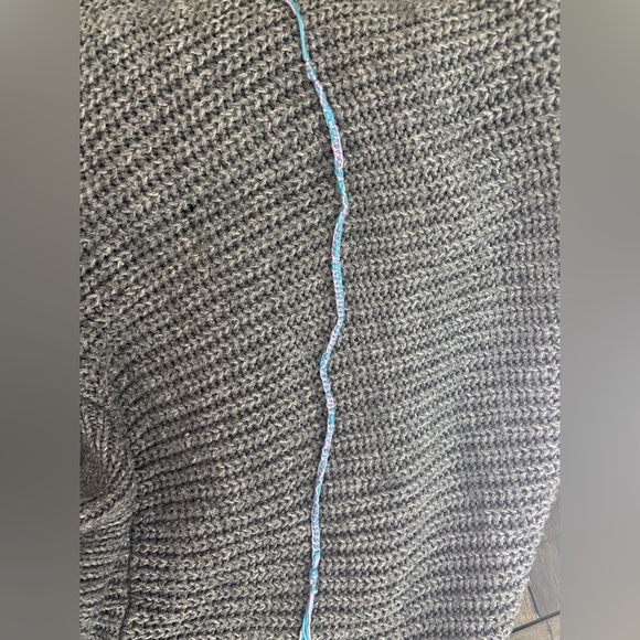 Two Basic Color Friendship Bracelets! 💙|💖 - Picture 2 of 2